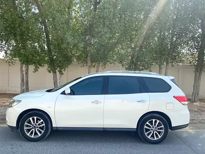 2015 Nissan PATHFINDER — миниатюра 7