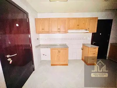 Looking like a beautiful apartment studio neat and clean family building just in 20k