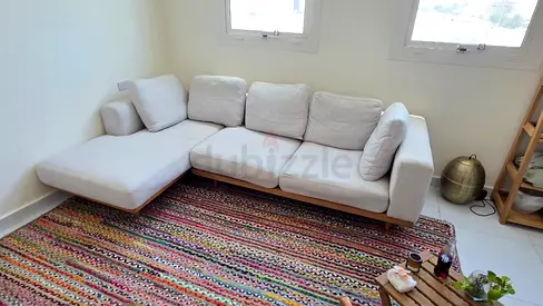 Looks West elm Newport sofa beige