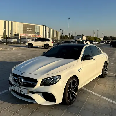 2019 Mercedes-BENZ E-CLASS 缩略图 2