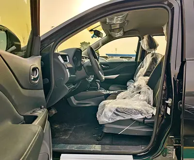 Nissan Xterra SE, миниатюра 8