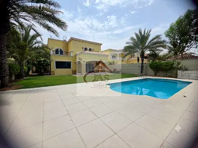 WITH PRIVATE POOL | BACK TO BACK| UPGRADED 4BED