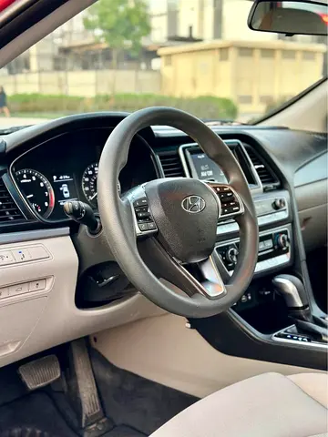 2018 Hyundai SONATA 照片 9