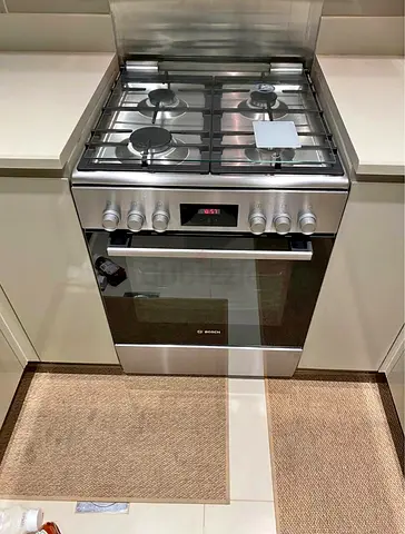 Bosch 4burner Gas & Electric Cooker 60x60cm