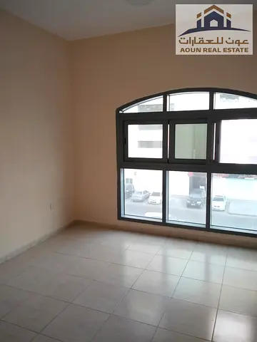 🏡 للإيجار السنوي – غرفتين وصالة في المجاز 2  ✨ برج حديث | موقع حيوي | ثاني ساكن | صيانة مجانية  📍 الموقع: المجاز 2، على الشارع الرئيسي مباشرة، بجوار