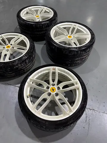FERRARI 488 458 GENUINE WHEELS WITH MICHELIN TYRES