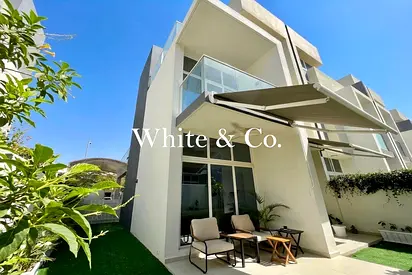 Furnished | Upgraded | L Shaped Garden