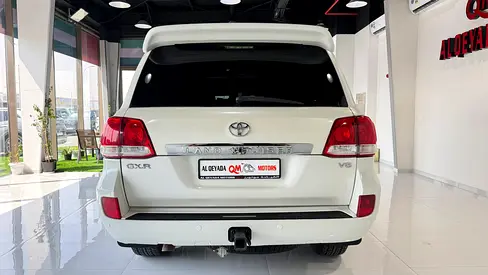 صورة مصغرة 6 لـ 2011 Toyota LAND CRUISER