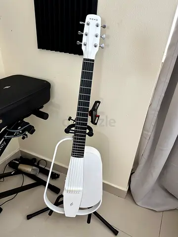 Enya NEXG SE travel Guitar with 30Watts speaker