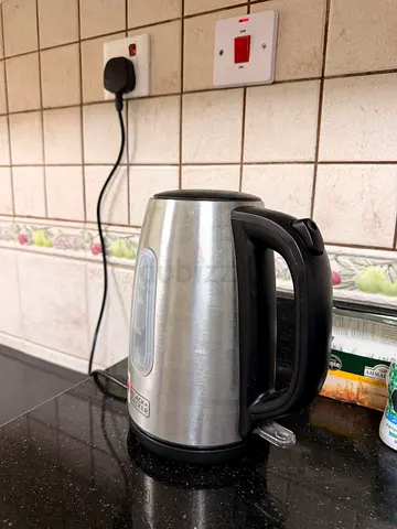 Used Black & Stainless Steel Electric Kettle - 1.7L
