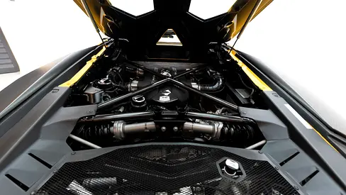 2017 Lamborghini AVENTADOR 缩略图 12