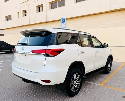 صورة 4 لـ 2020 Toyota FORTUNER