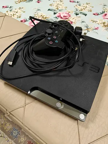 PS3 for sale with 1000 plus games loaded also with PS4 games