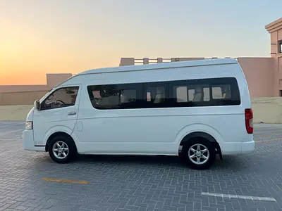 صورة 14 لـ 2022 Toyota HIACE