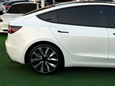 Tesla Model 3 Long Range, миниатюра 8