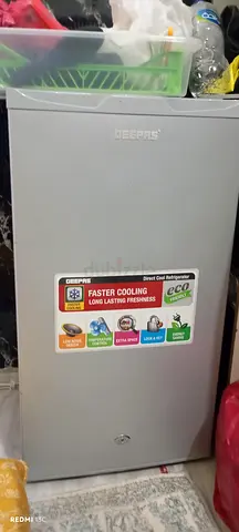 Geepas Single Door Compact Refrigerator - Good Working Condition