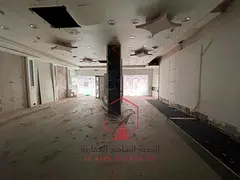 Two connected commercial shops with spacious areas, suitable for all business activities, in a prime