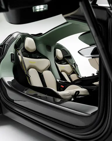 2026 Aston Martin VALHALLA 照片 15