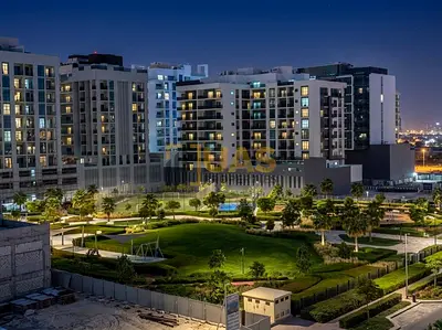 Lavish 2bhk with gym pool parking free near to family park