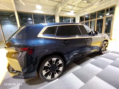 2023 BMW XM — фото 5