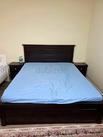 Dark Wood Queen Bed Frame with Headboard and Matching Nightstands