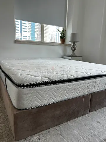 180x200 bed base and mattress