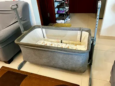 Baby crib