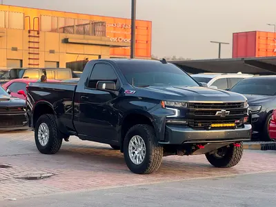 2021 Chevrolet SILVERADO 1500 照片 2