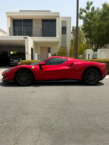 صورة 4 لـ 2024 Ferrari 296 GTS