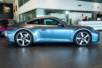 2025 Porsche 911 — миниатюра 3