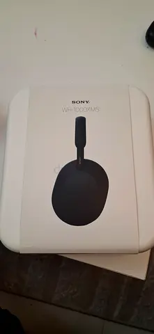 Sony WH-1000XM5