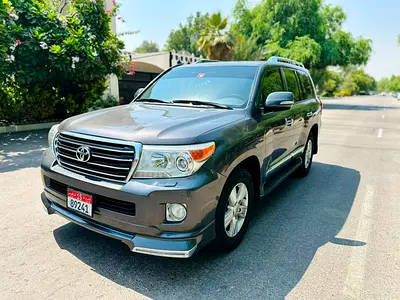 صورة 2 لـ 2015 Toyota LAND CRUISER