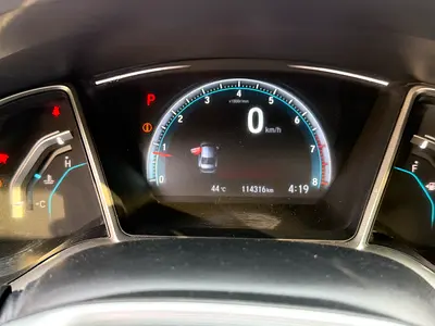 صورة 13 لـ 2017 Honda CIVIC