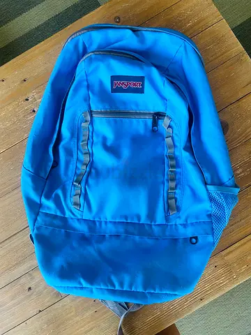 Blue JanSport backpack (50cm height) – good used condition