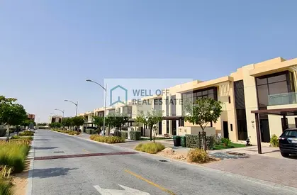 Fully Upgraded 3BR | Park & Pool Facing | Single Row