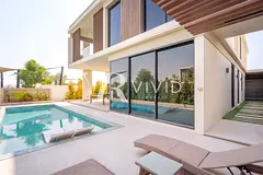 5 Bed Large | Fully Upgraded | PV Corner Unit