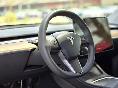 Tesla Model Y Performance, миниатюра 15
