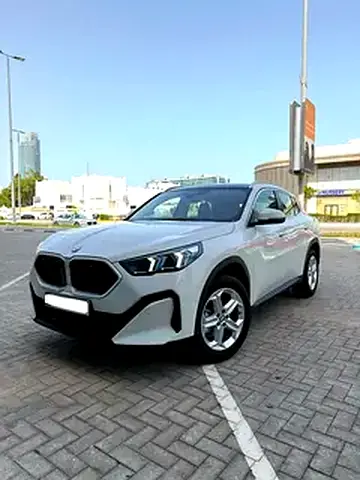 BMW X2 18i - 5 Years Warranty - 5 Years Free Service - Free insurance - Window tint