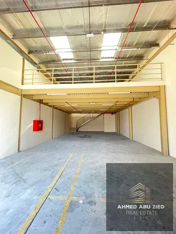 First tenant, ready for immediate occupancy - mezzanine and bathroom