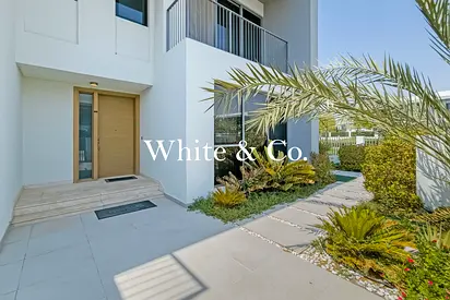 Single Row|Well Maintained|Fully Furnished