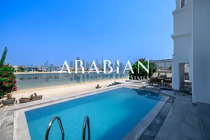 Skyline View | Grand Foyer | Extended Plot
