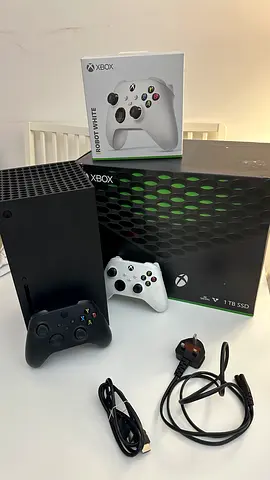 Xbox Series X + 2 Controllers — Excellent Condition