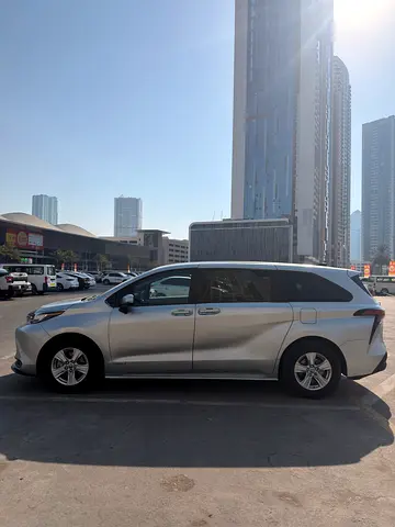 صورة 5 لـ 2021 Toyota SIENNA