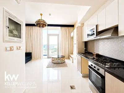 Balcony | Bright | Furnished