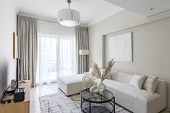 Vacant| Full Lake view | High floor