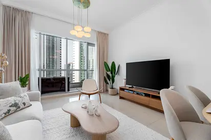 Cheerful | Marina View | Bay Central West