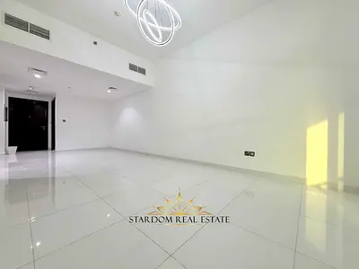 شقة بغرفة نوم واحدة | بوابات عربية | شرفة | إطلالة على المدينة