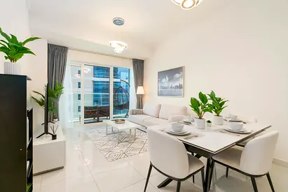 Vibrant | Sea View | Furnished