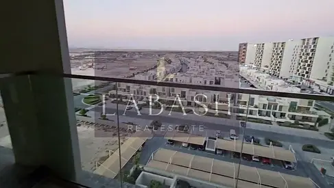 Pool View | Large Layout | The Pulse Boulevard