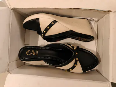 Office wedges - size 38 (Cai)
